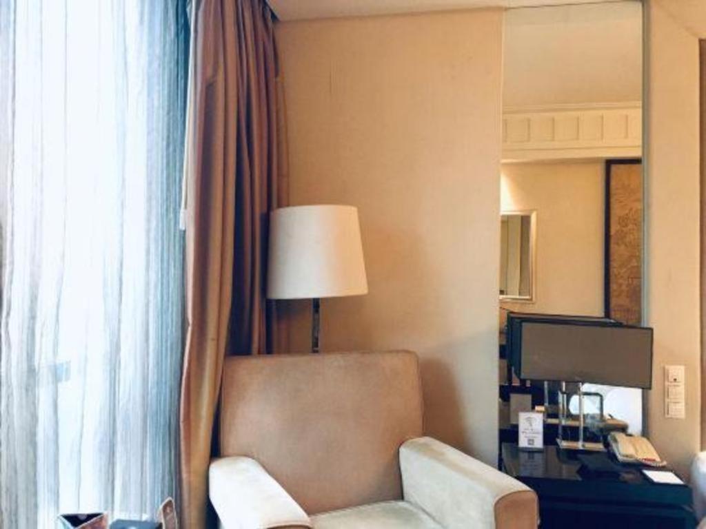 Sichuan Tennis International Hotel Main Building Chengdú Exterior foto