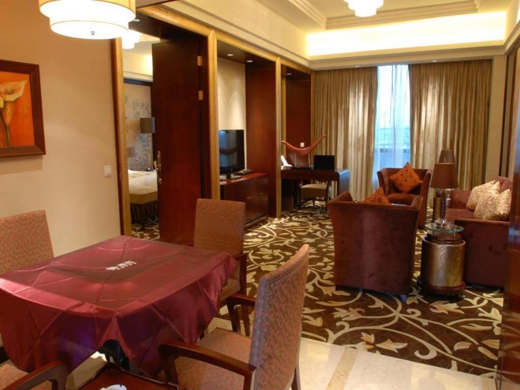 Sichuan Tennis International Hotel Main Building Chengdú Exterior foto